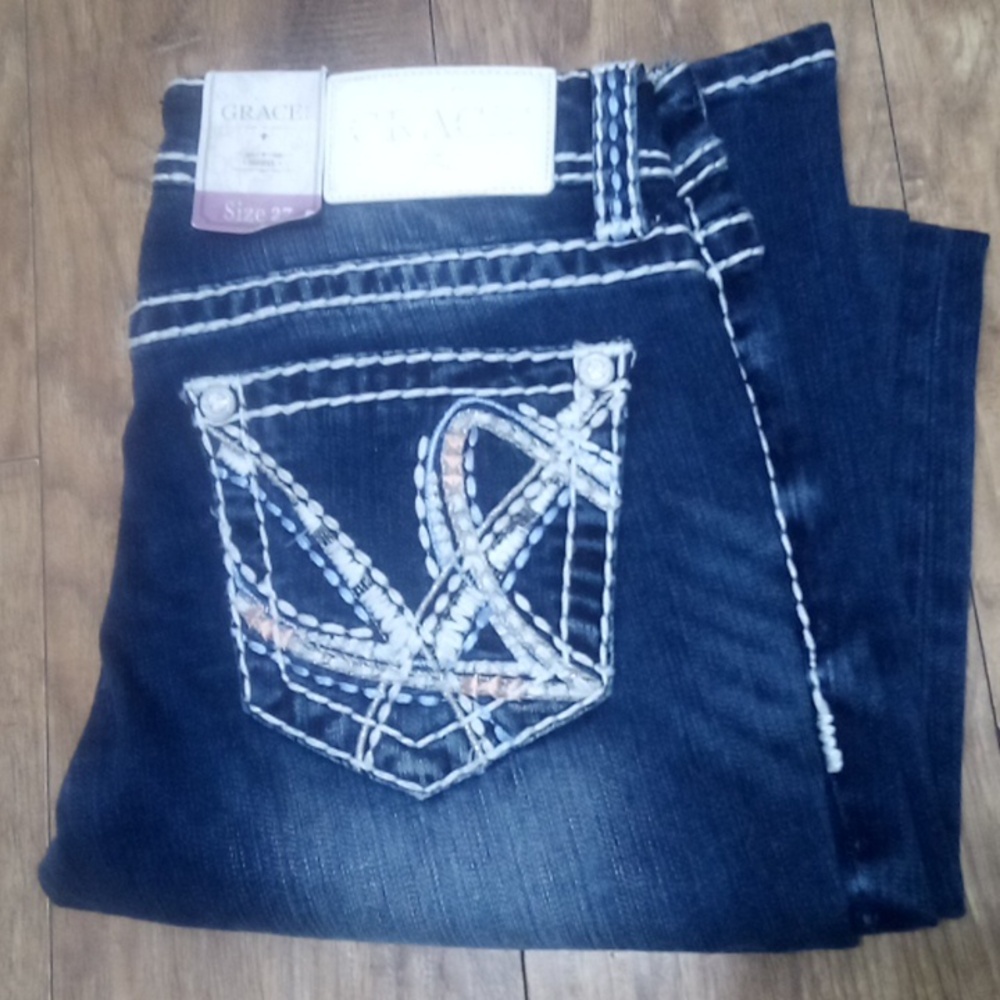 Grace in LA Women's 27 Boot Cut Embroidered Blue Fade NWT
